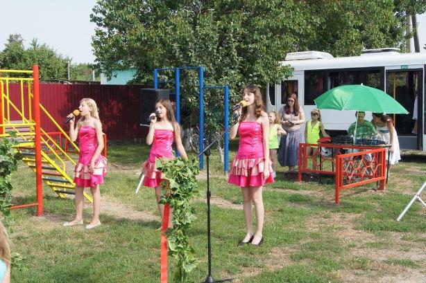 Новые детские площадки в Тбилисском районе